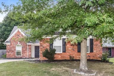Main picture of 5521 Milton Ridge Dr