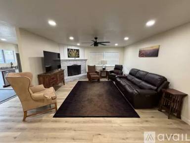Main picture of 368 Dogwood Ln