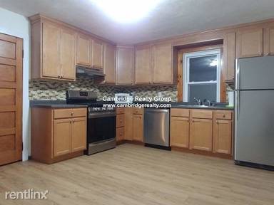 Main picture of 119 Sciarappa St