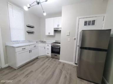 Main picture of 1064 Summit Ave