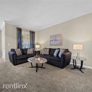 Main picture of 8461 E 81st St