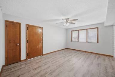 Main picture of 5420 Ervin St