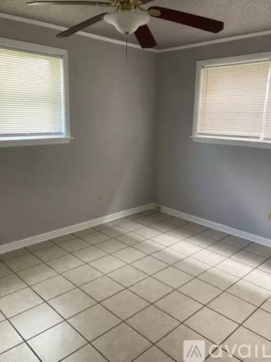 Main picture of 416 Beverly Garden Dr