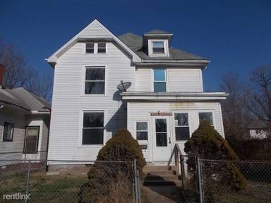 Main picture of 718 E Blackford Ave