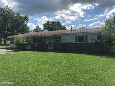 Main picture of 915 W Almar St