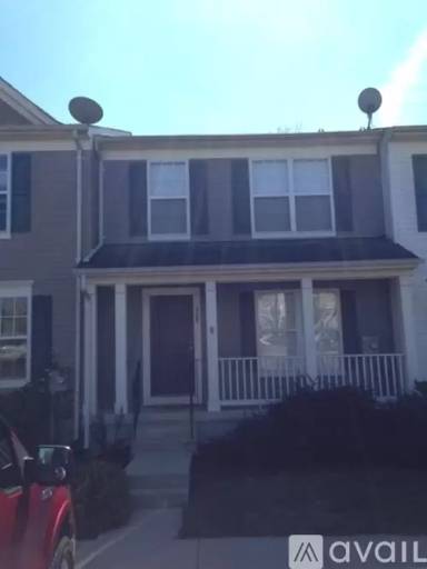 Main picture of 208 Pendleton Ln