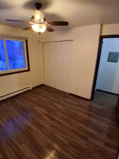 Main picture of 375 Clark St