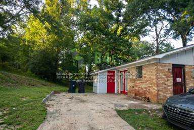 Main picture of 3025 Sprucewood Dr