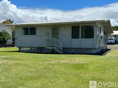 Main picture of 678 Laukapu St