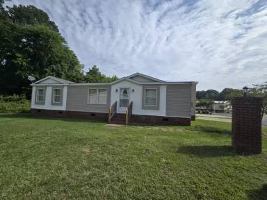 Main picture of 2109 Cattail Cir