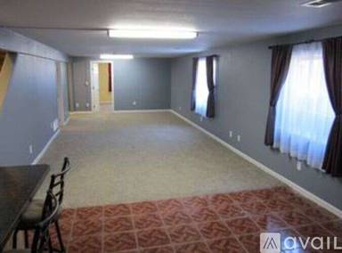 Main picture of 1702 Eaton St