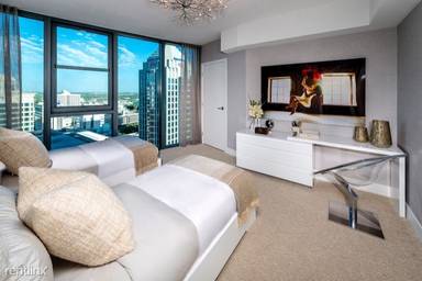 Main picture of 401 E Las Olas Blvd