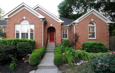 Main picture of 103 Cantrell Sq