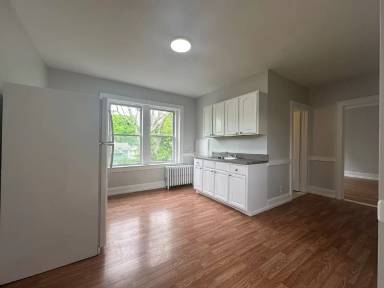 Main picture of 22 Lincoln St