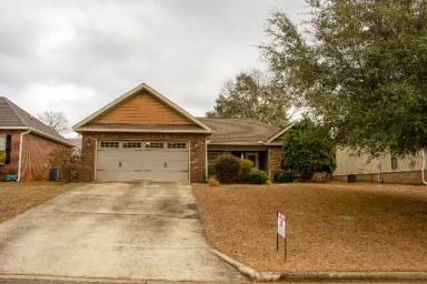 Main picture of 104 Sagewood Ln