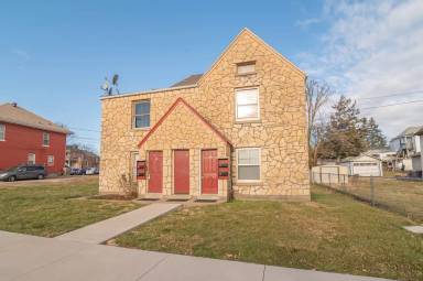 Main picture of 606 Washington Street - 2