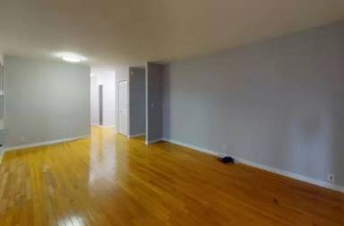 Main picture of 290 W 47th St