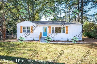 Main picture of 1922 Hazelwood Dr SE