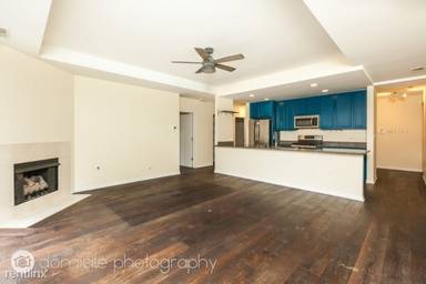 Main picture of 2307 W Wolfram St