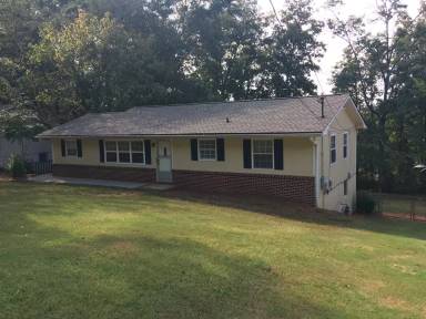 Main picture of 318 Alfred Ave SE