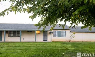 Main picture of 980 Barney St