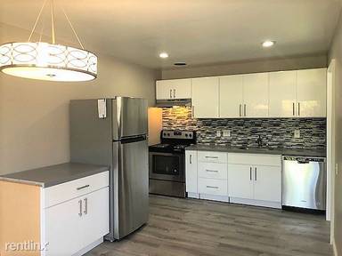 Main picture of 3815 Harrison St