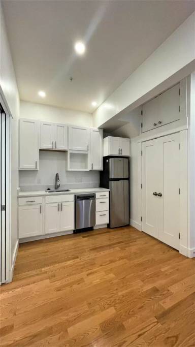 Main picture of 29 Green St