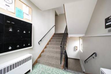 Main picture of 2647 Emerson Ave S