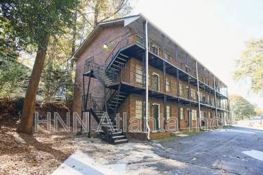 Main picture of Lenox Hills Apartments