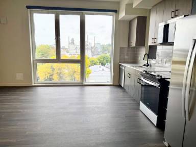 Main picture of 404 NE 6th Ave