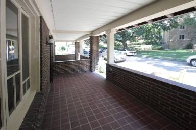Main picture of 225 Hay St