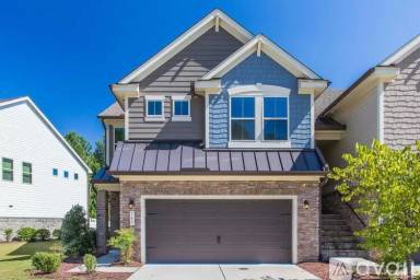 Main picture of 145 Alamosa Pl