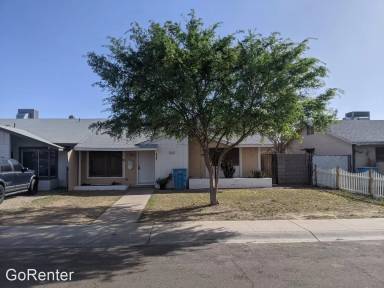 Main picture of 4147 W Reade Ave