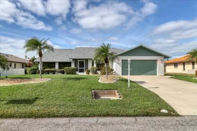 Main picture of 5822 Jackson Ln