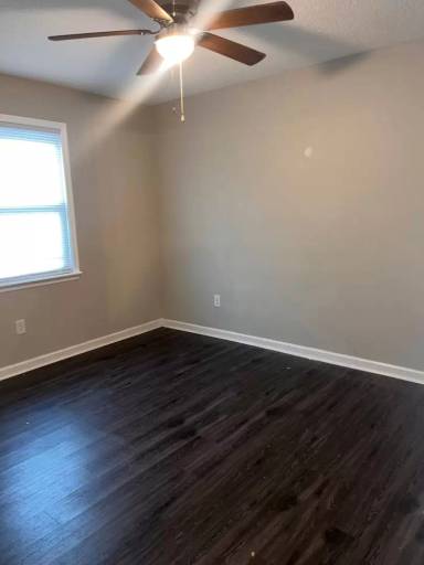 Main picture of 721 Kadi Ln