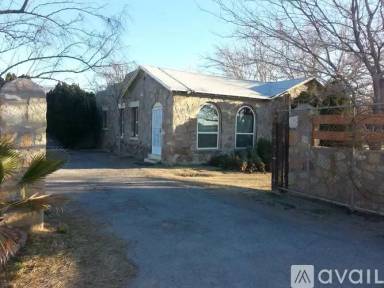 Main picture of 8445 Roseway Dr