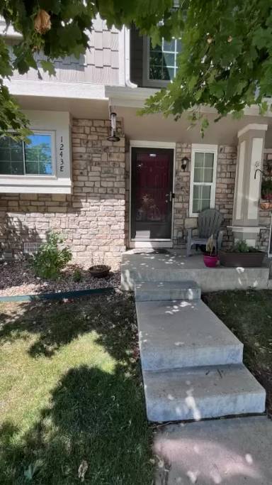 Main picture of 1243 S Zeno Way