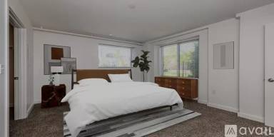 Main picture of 401 Charlotte St