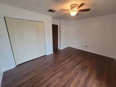 Main picture of Meadows Garden Apartments