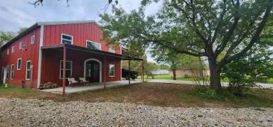 Main picture of 6835 Purvis Ln