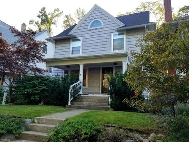 Main picture of 307 Fuller Ave SE