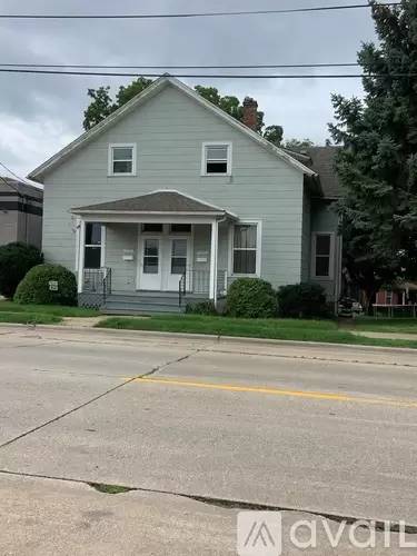 Main picture of 1720 Delhi St