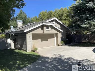 Main picture of 1260 Creek Haven Cir