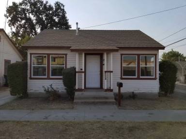 Main picture of 327 E San Joaquin Ave