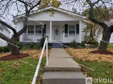 Main picture of 127 S Central Ave