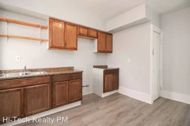 Main picture of 3941 Newark Ave