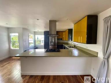 Main picture of 4634 Alma Ave