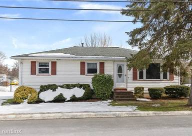 Main picture of 355 Ford Ave
