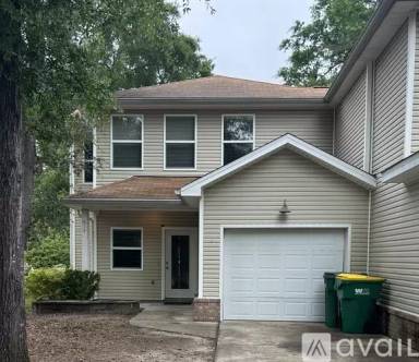 Main picture of 614 McKinney St