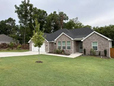 Main picture of 32 Birsay Cir